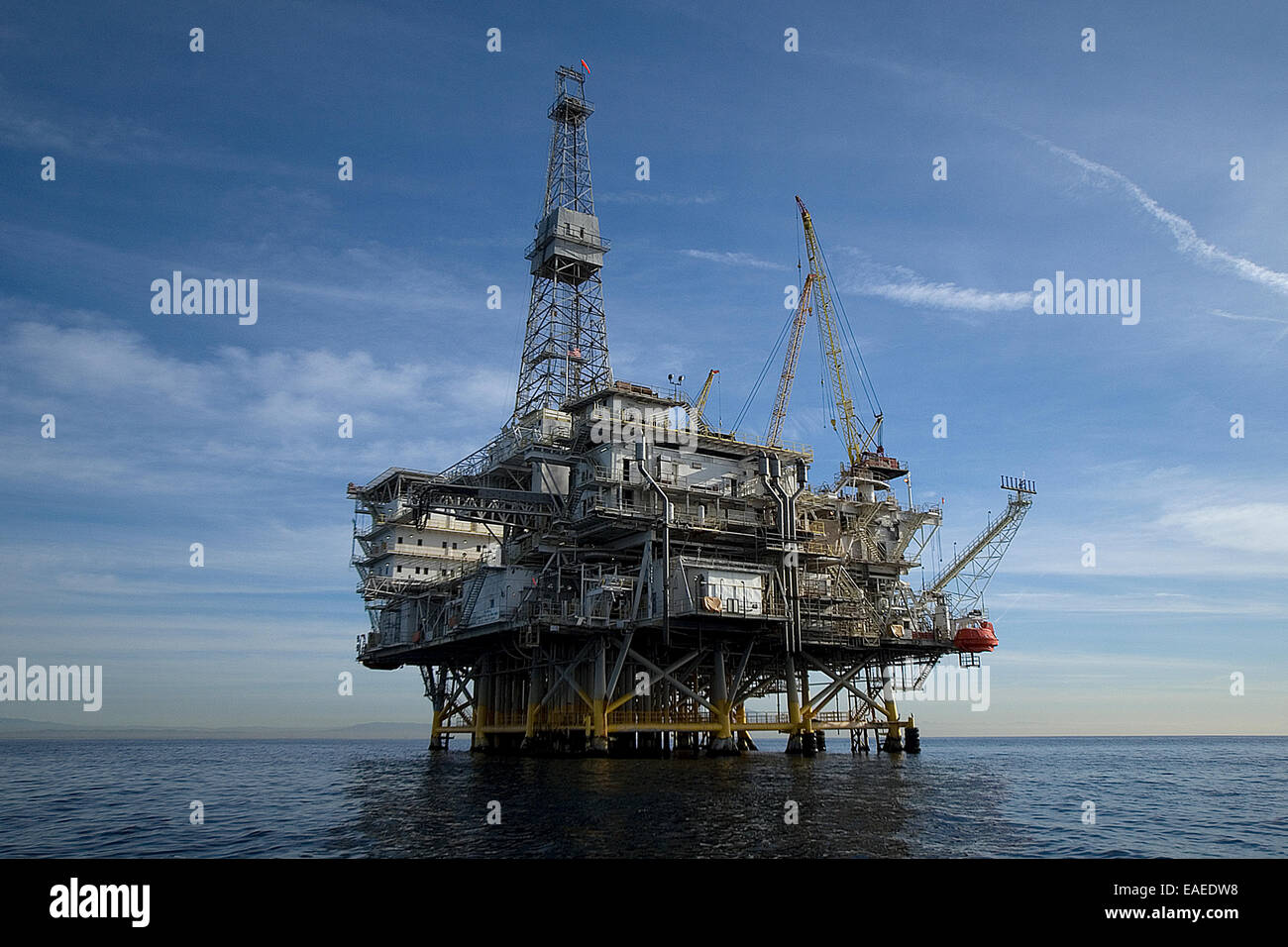 Pacific Ocean Oil Rig Platform at California Coast Stock Photo