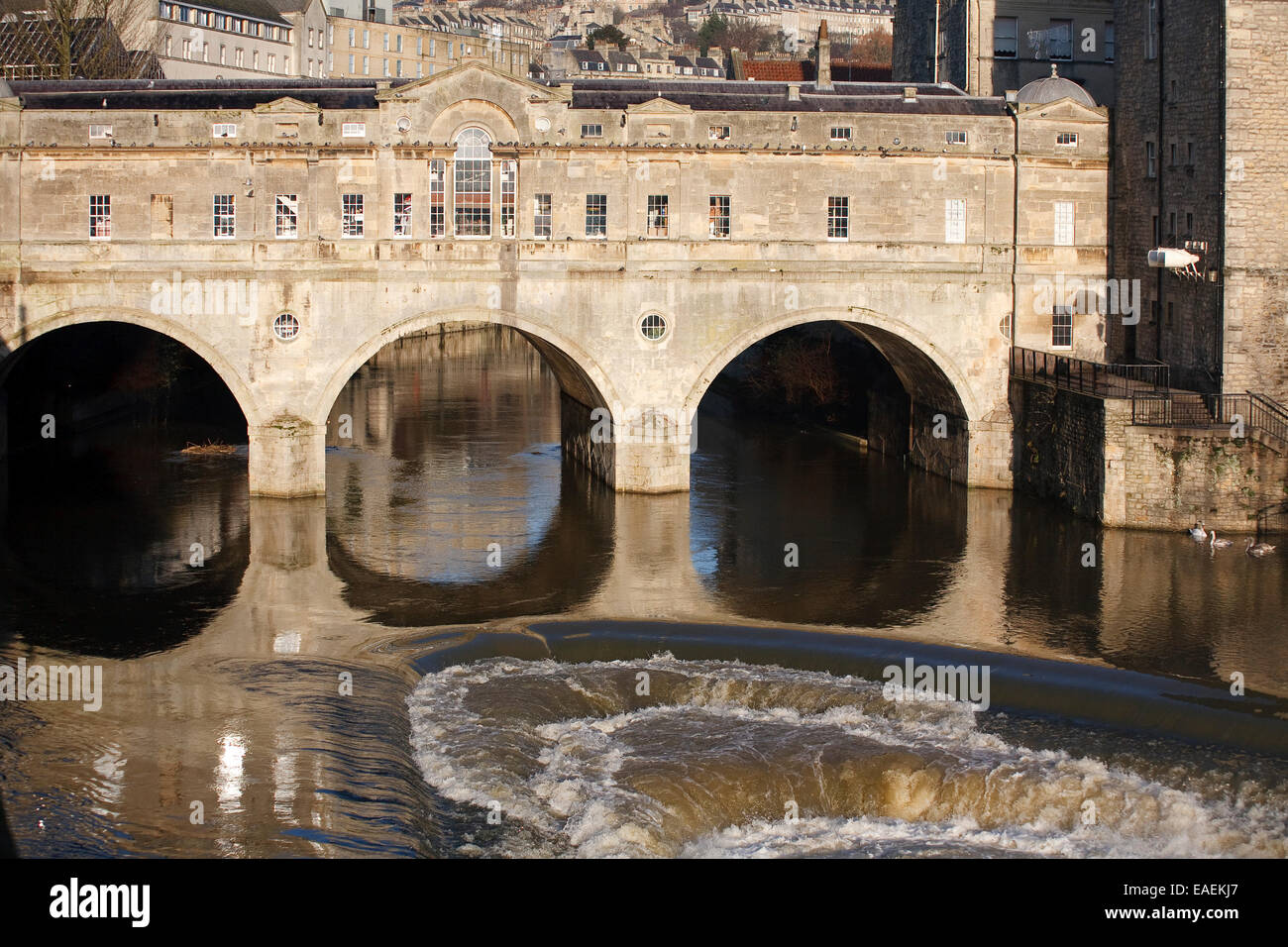 The 18th century Pulteney Bridge over the River Avon with its weir ...