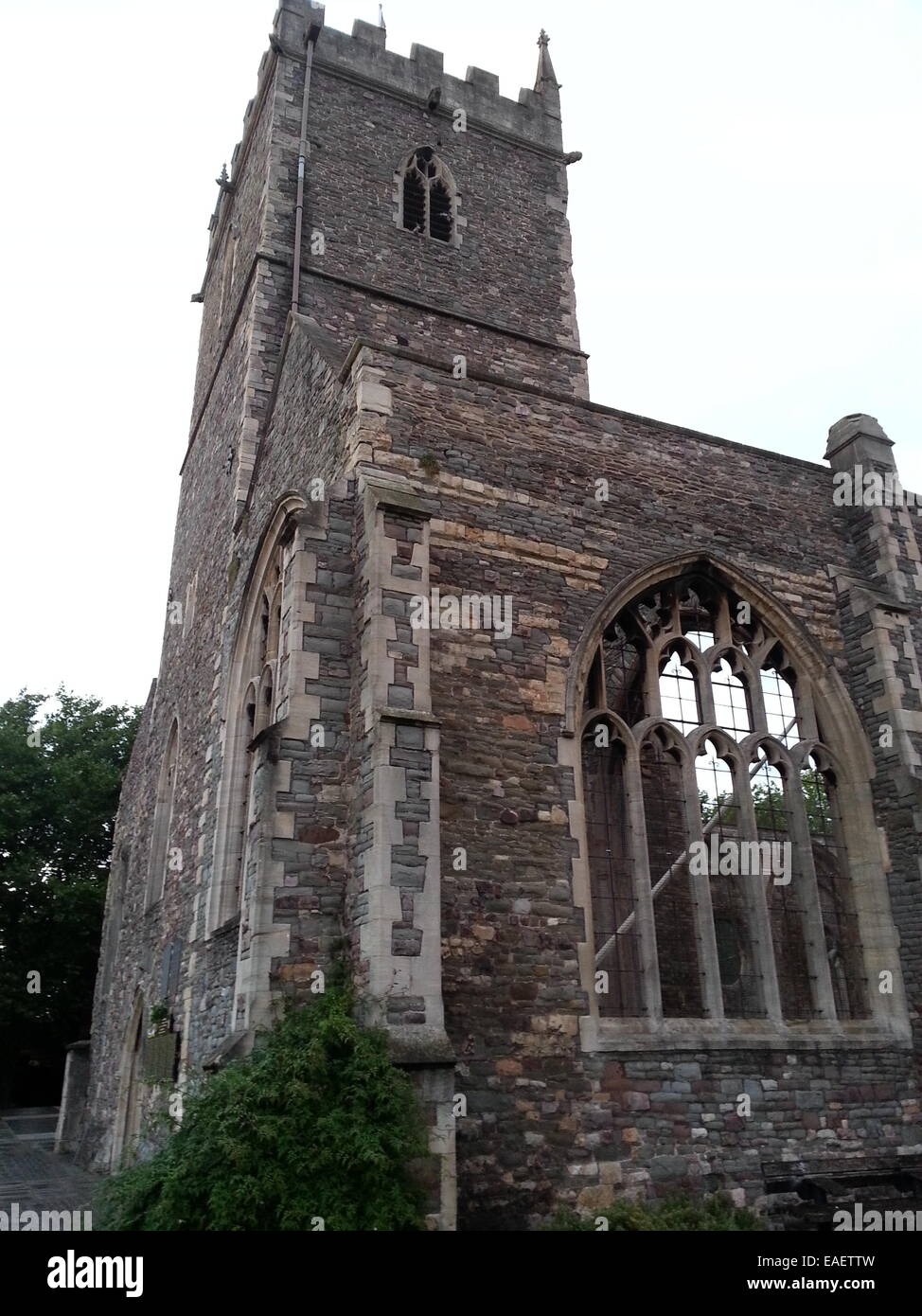 Central Bristol bombed out church overlooks Avon Stock Photo