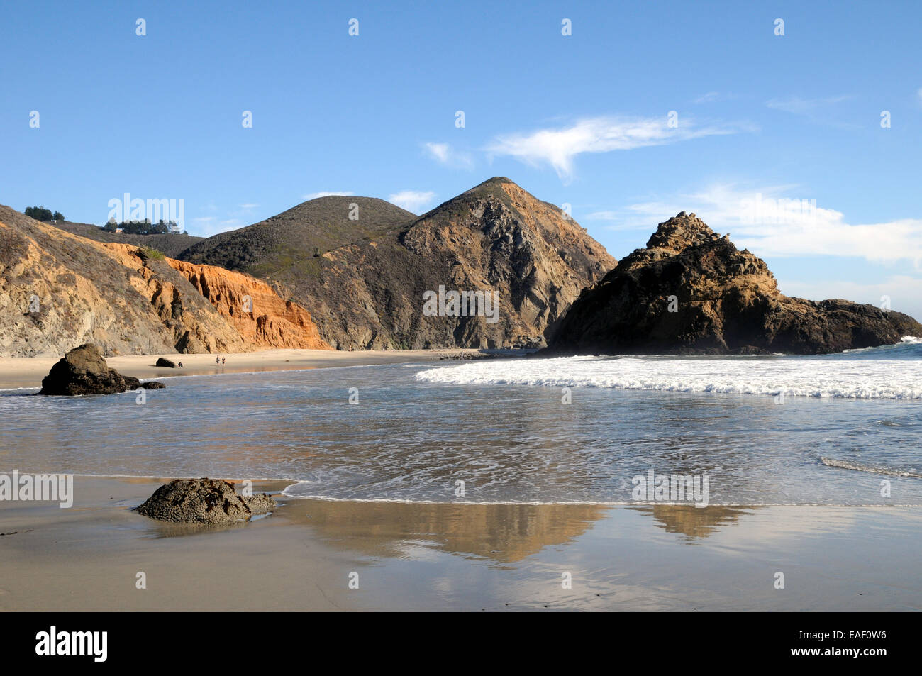 Pfeiffer Beach, a great detour on the drive along Californian Highway 1, Big Sur. It's famous for great scenery and purple sand. Stock Photo