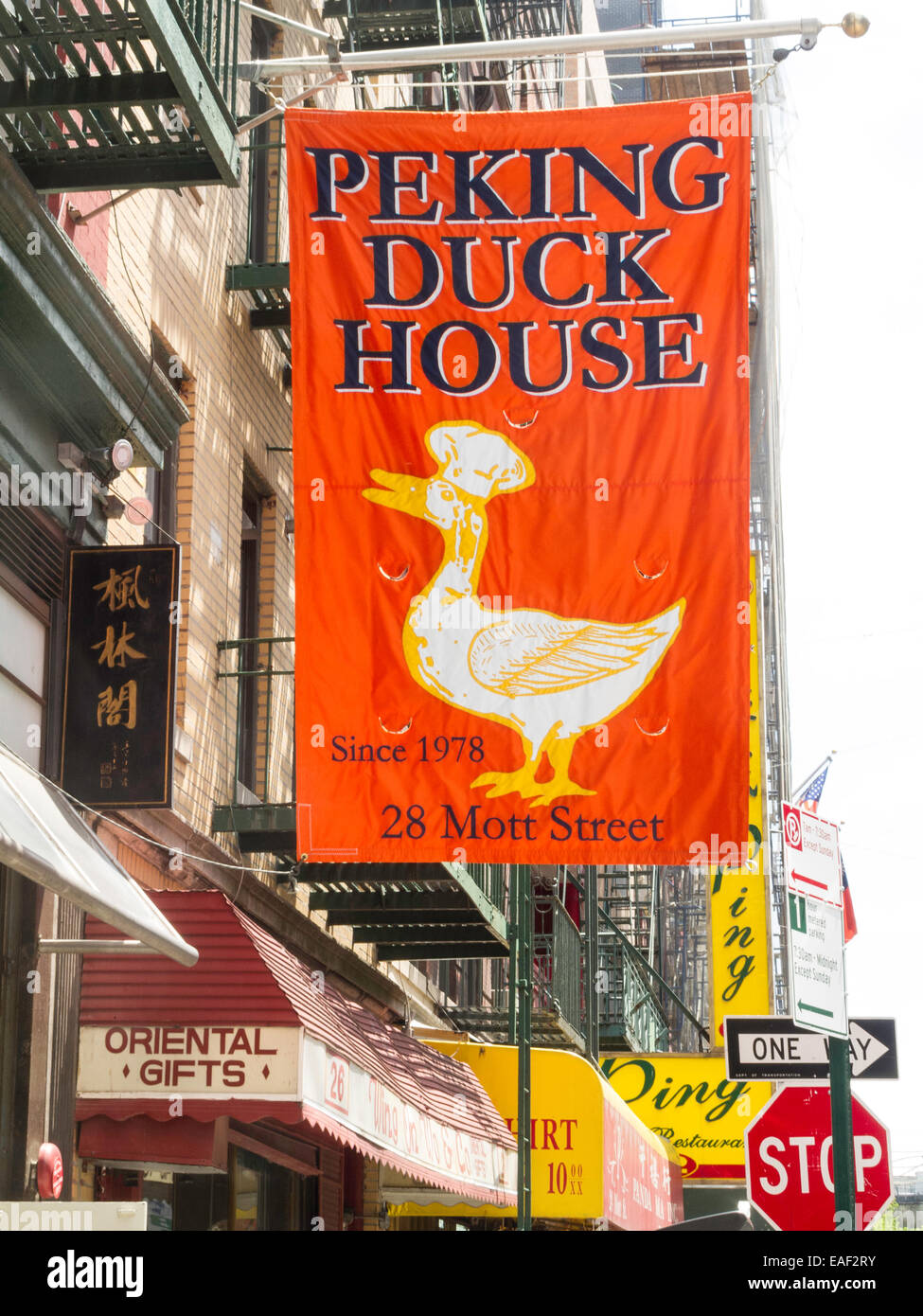 Peking Duck House Restaurant Banner, Chinatown, NYC Stock Photo - Alamy