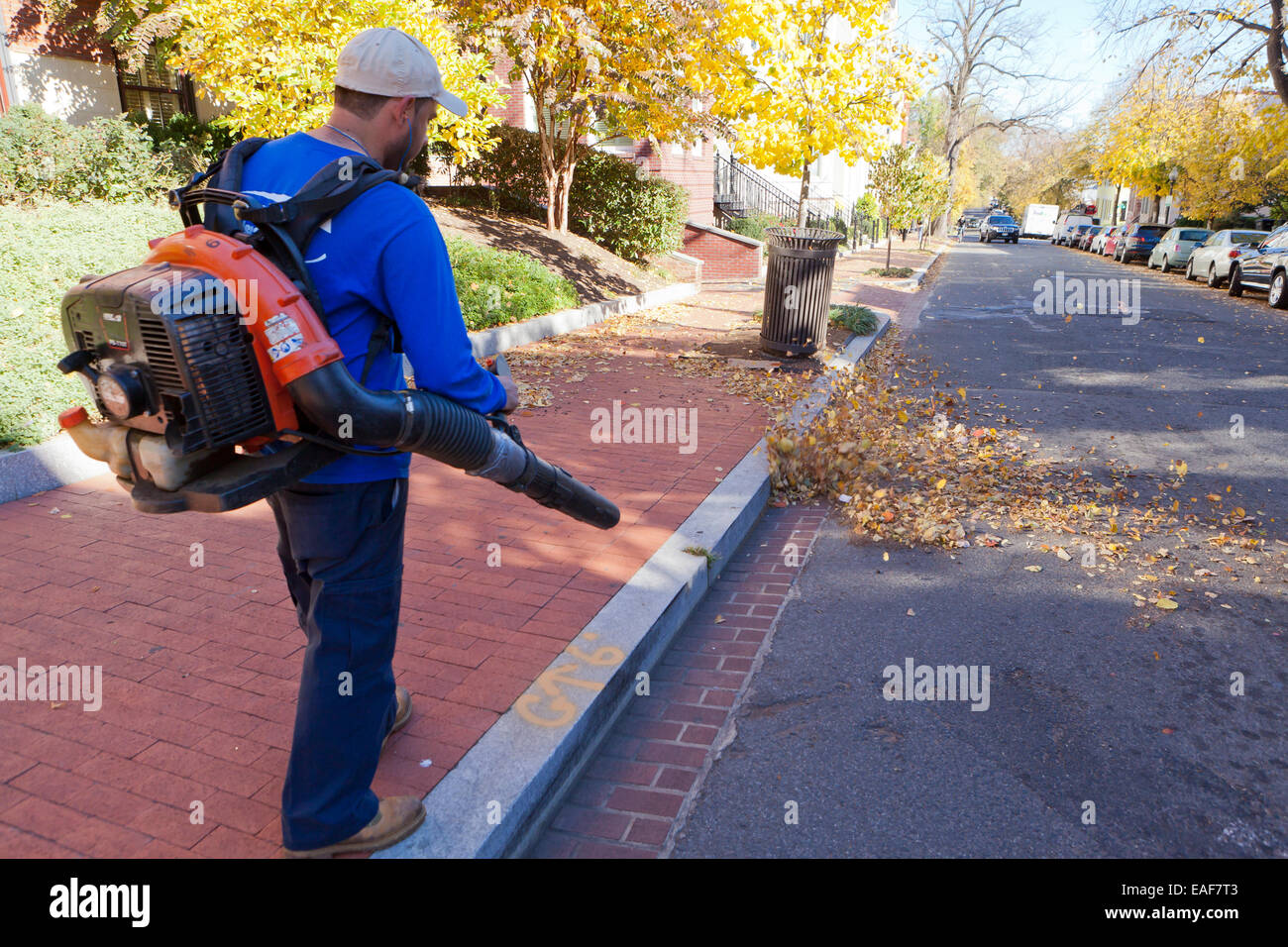 Road Cleaning High Resolution Stock Photography and Images Alamy