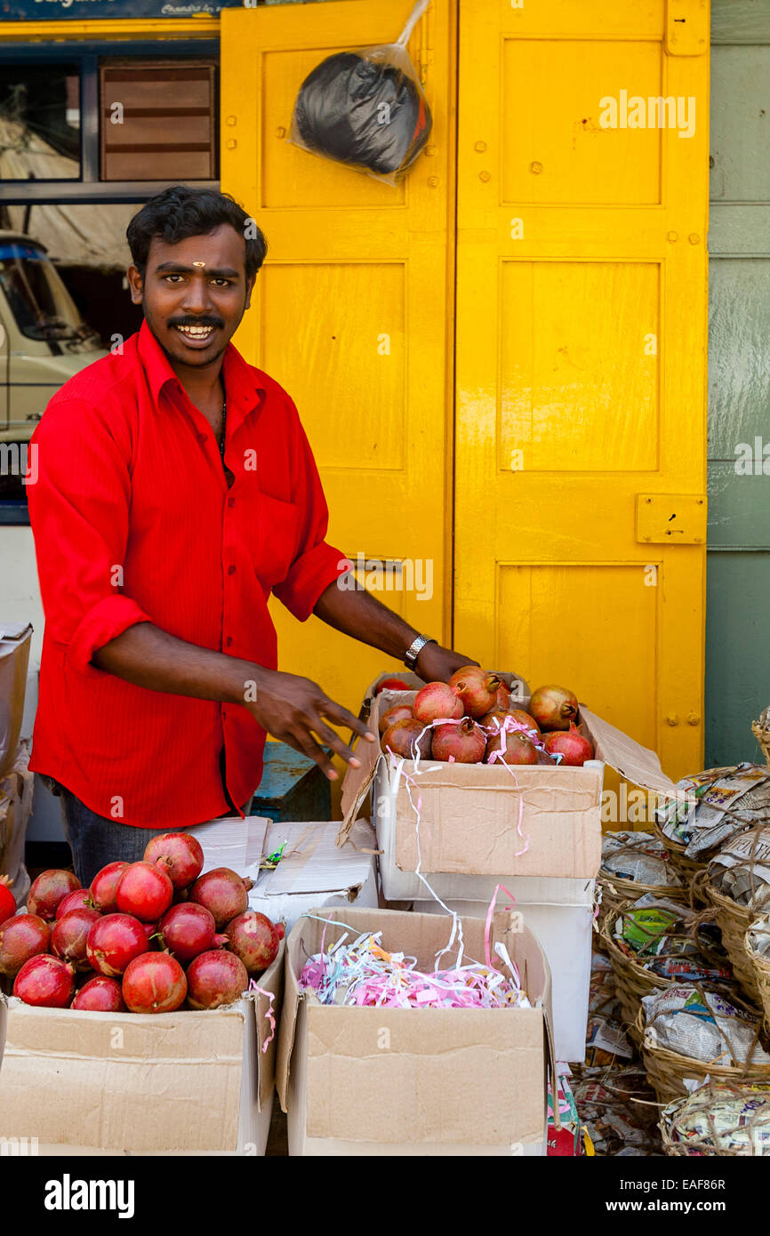 Fruit and Vegetable Street Market, Bangalore, Karnataka, India Stock