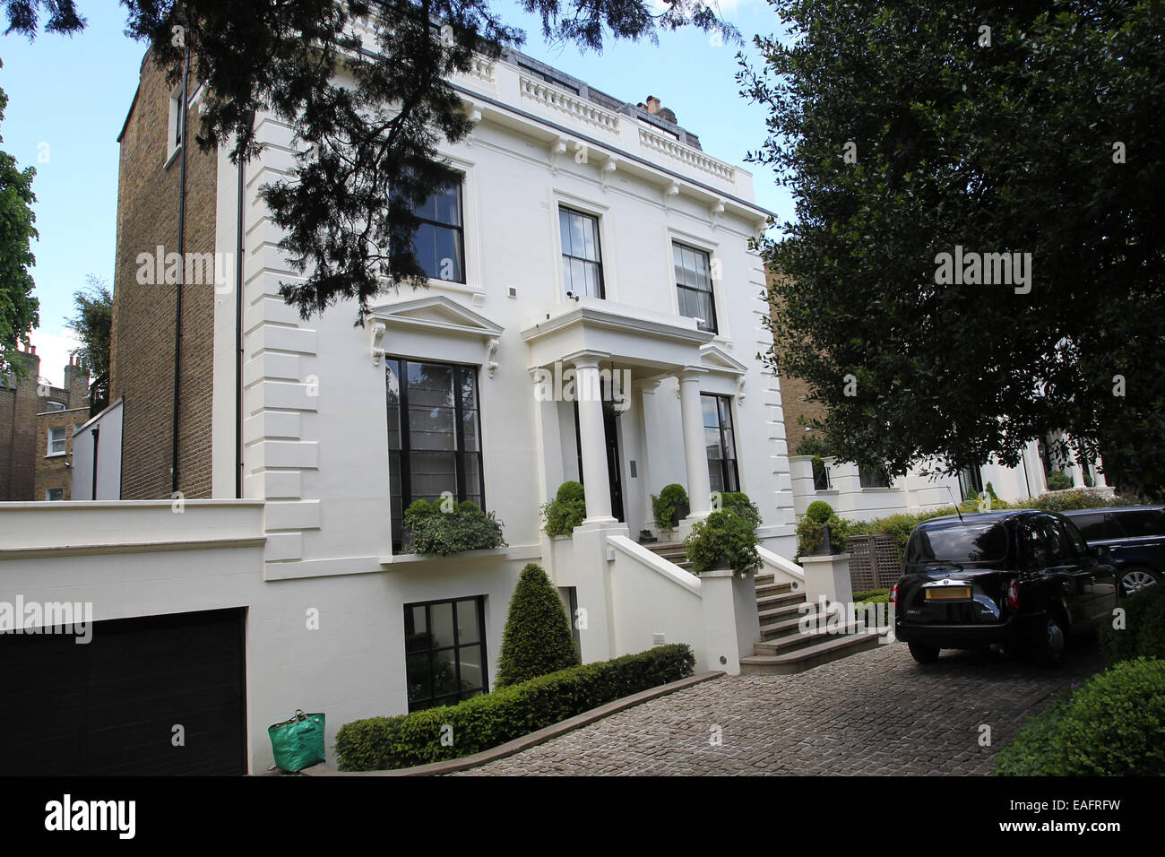 A general View of Gary Barlow's expensive residence in Notting Hill