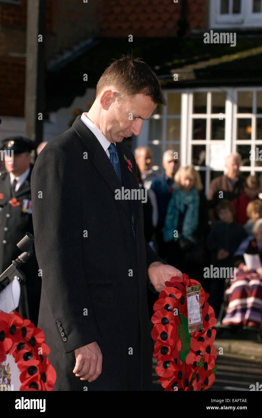 Paying respects on remembrance hi-res stock photography and images - Alamy