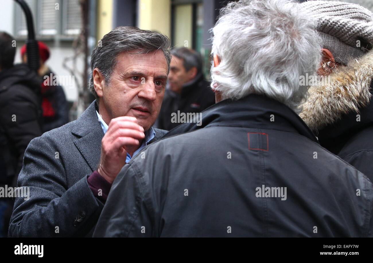 Lindau, Germany. 14th Nov, 2014. French actor Daniel Auteuil stands on the set of the film 'Bamberski-Der Fall Kalinka' (lit. the Kalinka case) in Lindau, Germany, 14 November 2014. The French and German justice system have been dealing with the Kalinka case since three decades. The film focusses on the death of the 14-year old girl and her father's acts of vigilantism. Photo: Karl-Josef Hildenbrand/dpa/Alamy Live News Stock Photo