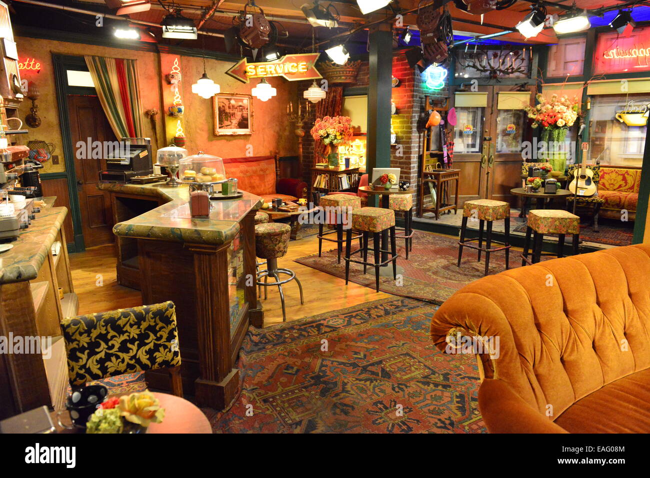 Warner Brothers set for friends Central Perk Bar Stock Photo - Alamy