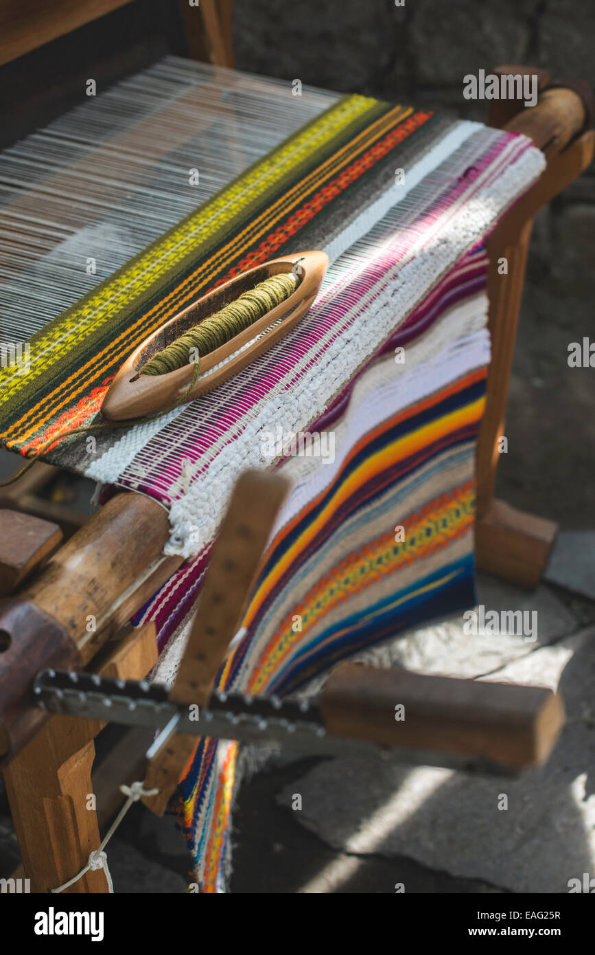 Vintage loom and yarn. Knitting carpet Stock Photo Alamy