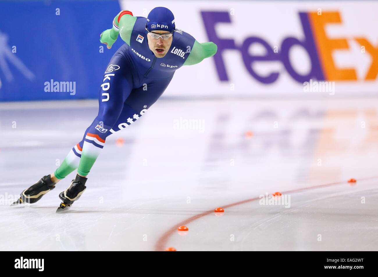 Obihiro, Japan. 14th Nov, 2014. Wouter olde Heuvel (NED) Speed Skating