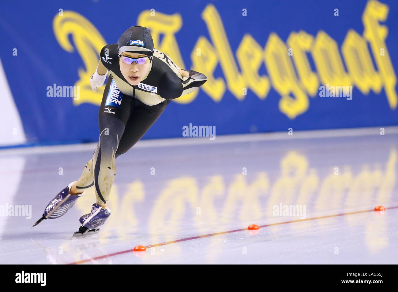 Obihiro, Japan. 14th Nov, 2014. Shoko Fujimura (JPN) Speed Skating :  Women's 3000m DivisionA of the ISU Speed Skating World Cup at Meiji  Hokkaido Tokachi Oval in Obihiro, Japan . Credit: AFLO