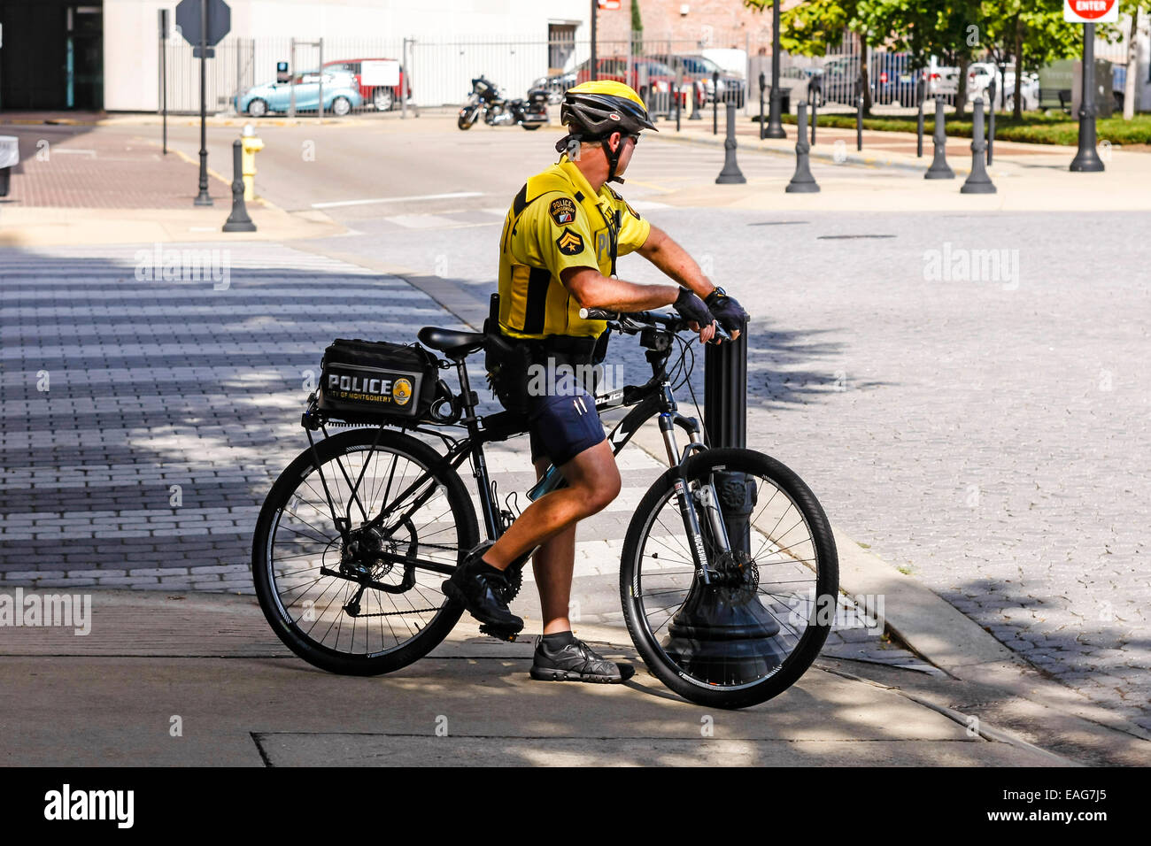 Policemen America American Stock Photos & Policemen America American