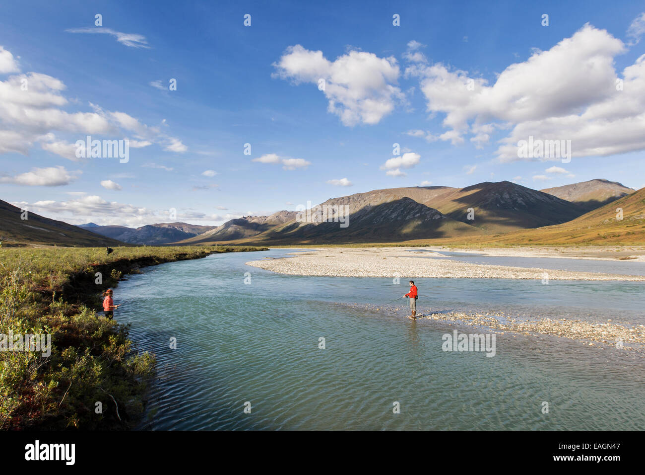 Arctic people fishing hires stock photography and images Alamy