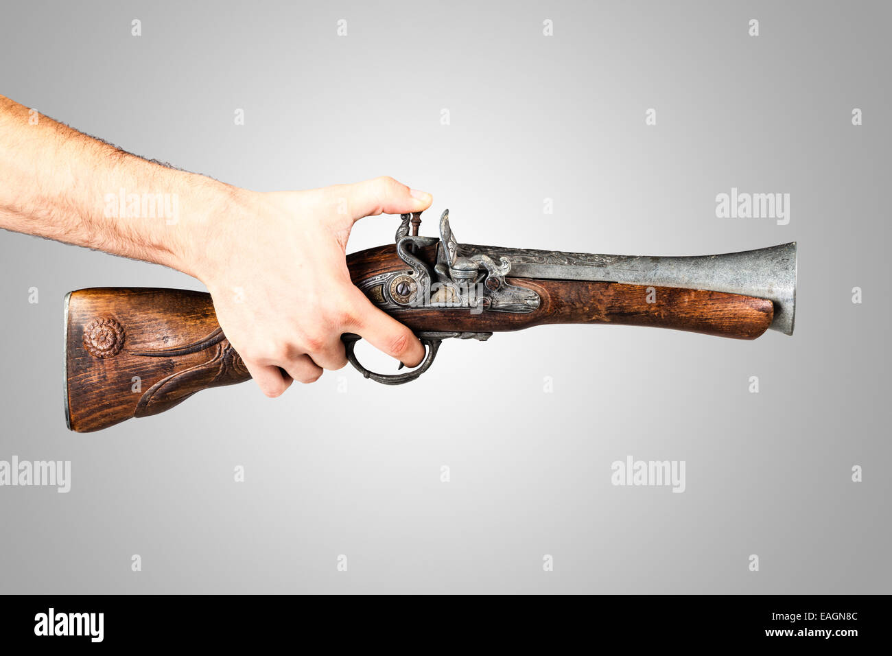 Blunderbuss gun hi-res stock photography and images - Alamy