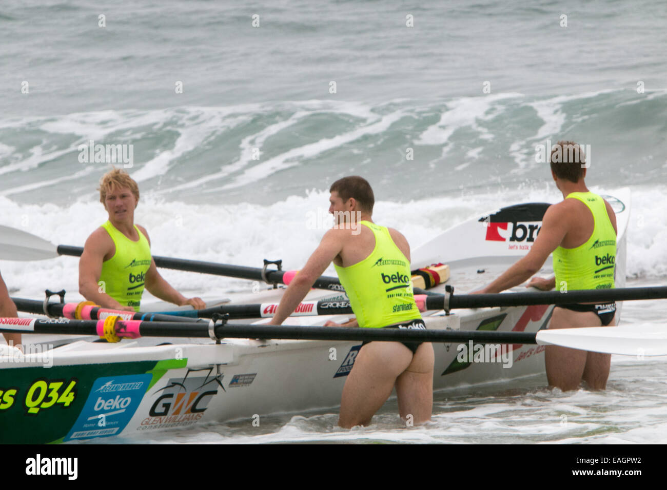 Sydney, Australia. 15th November, 2014. The Ocean Thunder series is specially developed for television and includes 24 elite mens teams and 12 elite womens teams from local sydney surf clubs, competition is underway at Dee Why beach Sydney australia Credit:  martin berry/Alamy Live News Stock Photo