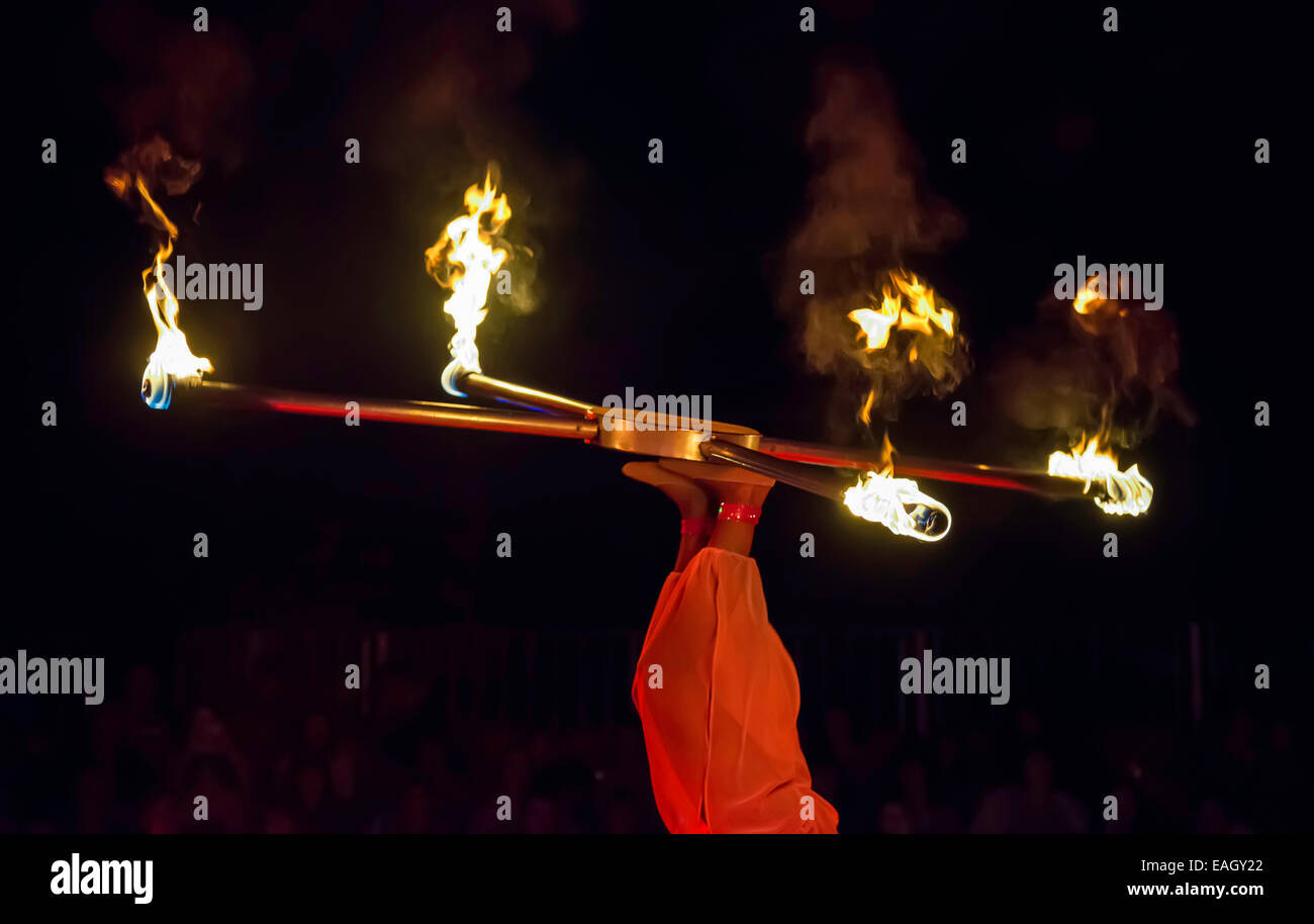 Juggler circus hires stock photography and images Alamy