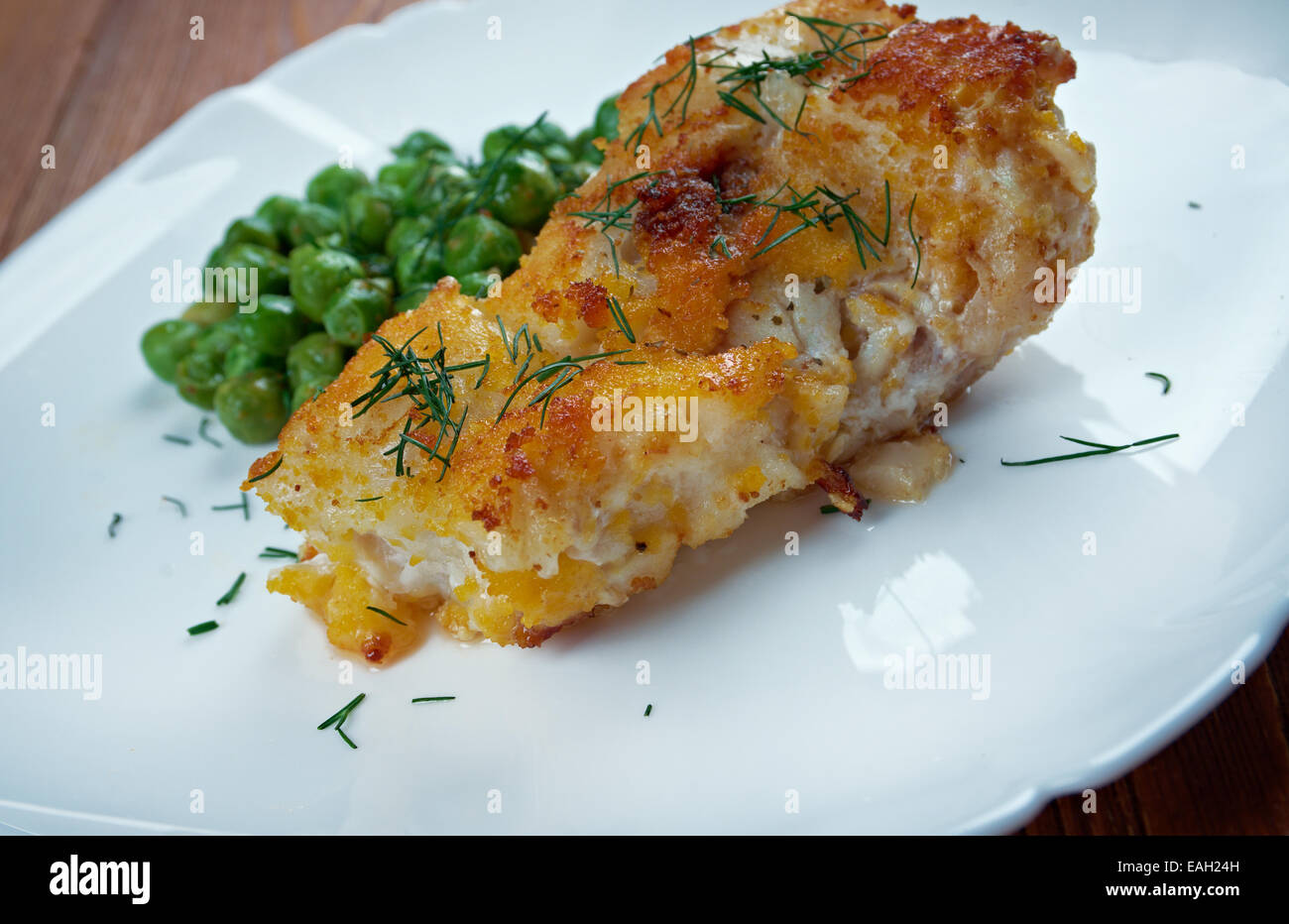 Stekt fisk - Hvordan steke torsk ,grilled steak cod in Scandinavian cuisine  Stock Photo - Alamy