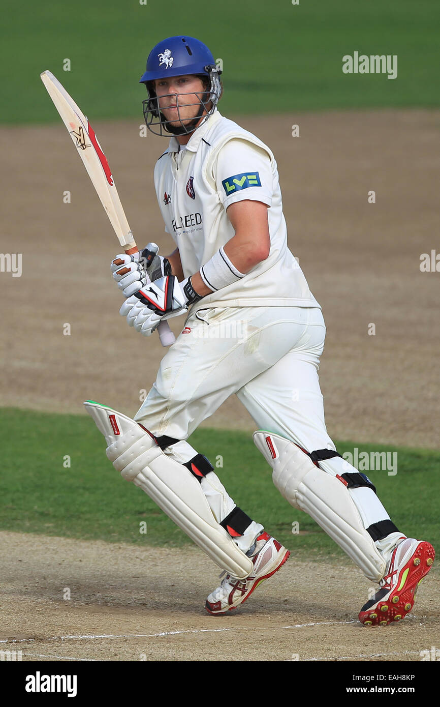Cricket - Sam Northeast of Kent bats in the LV= County Championship Stock Photo