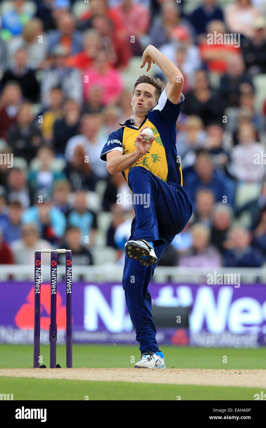 Cricket - Chris Woakes of Birmingham Bears bowls during the NatWest T20 Blast second semi final match at Edgbaston in 2014 Stock Photo