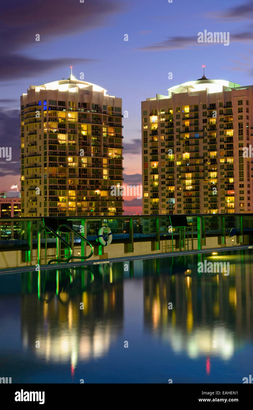 Urban Living: Luxurious condominiums with a roof top swimming pool and ...