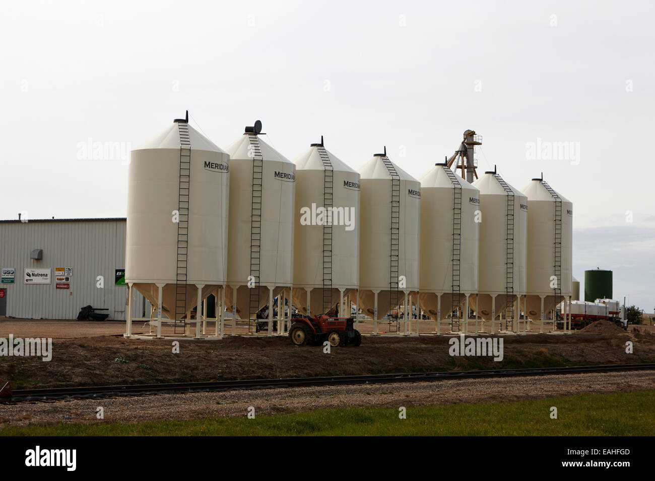 Canadian grain storage hires stock photography and images Alamy