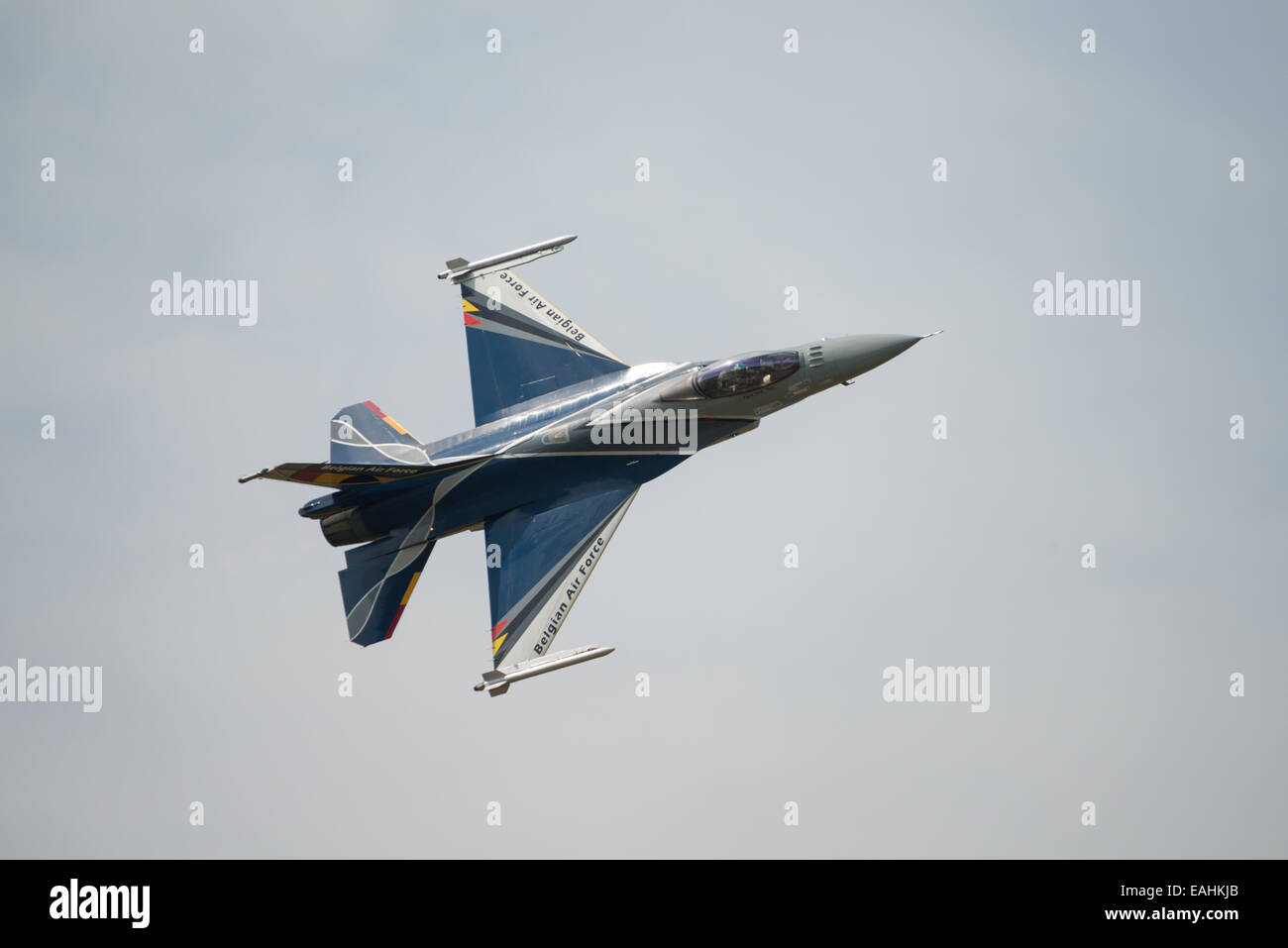 Belgian air force f 16 solo display hi-res stock photography and images ...