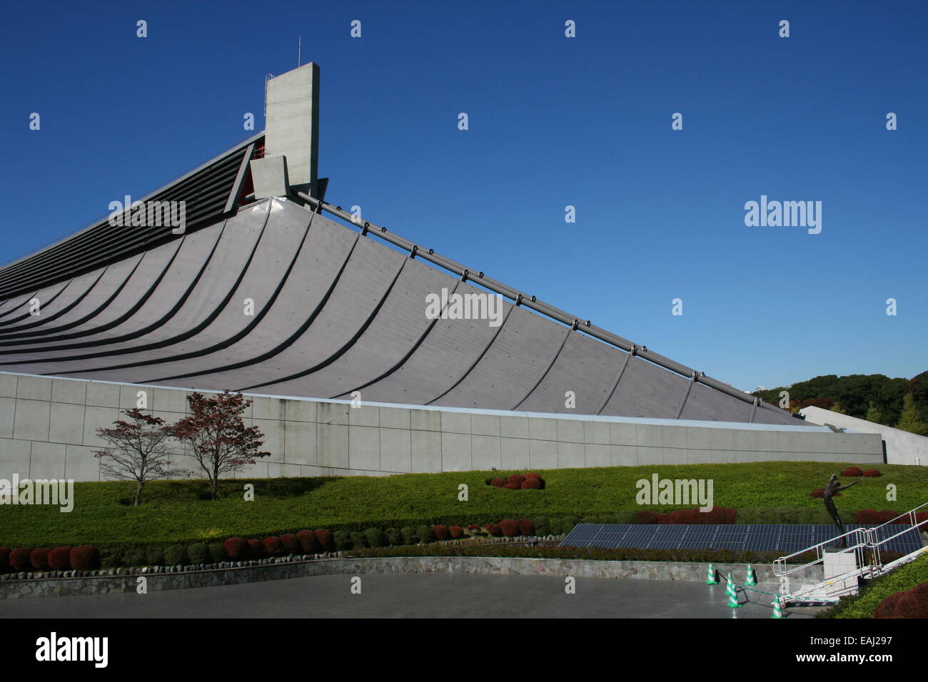 Side view of Kenzo Tange-designed Tokyo Olympic Gymnasium No. 1 built for the 1964 Tokyo Olympics Stock Photo