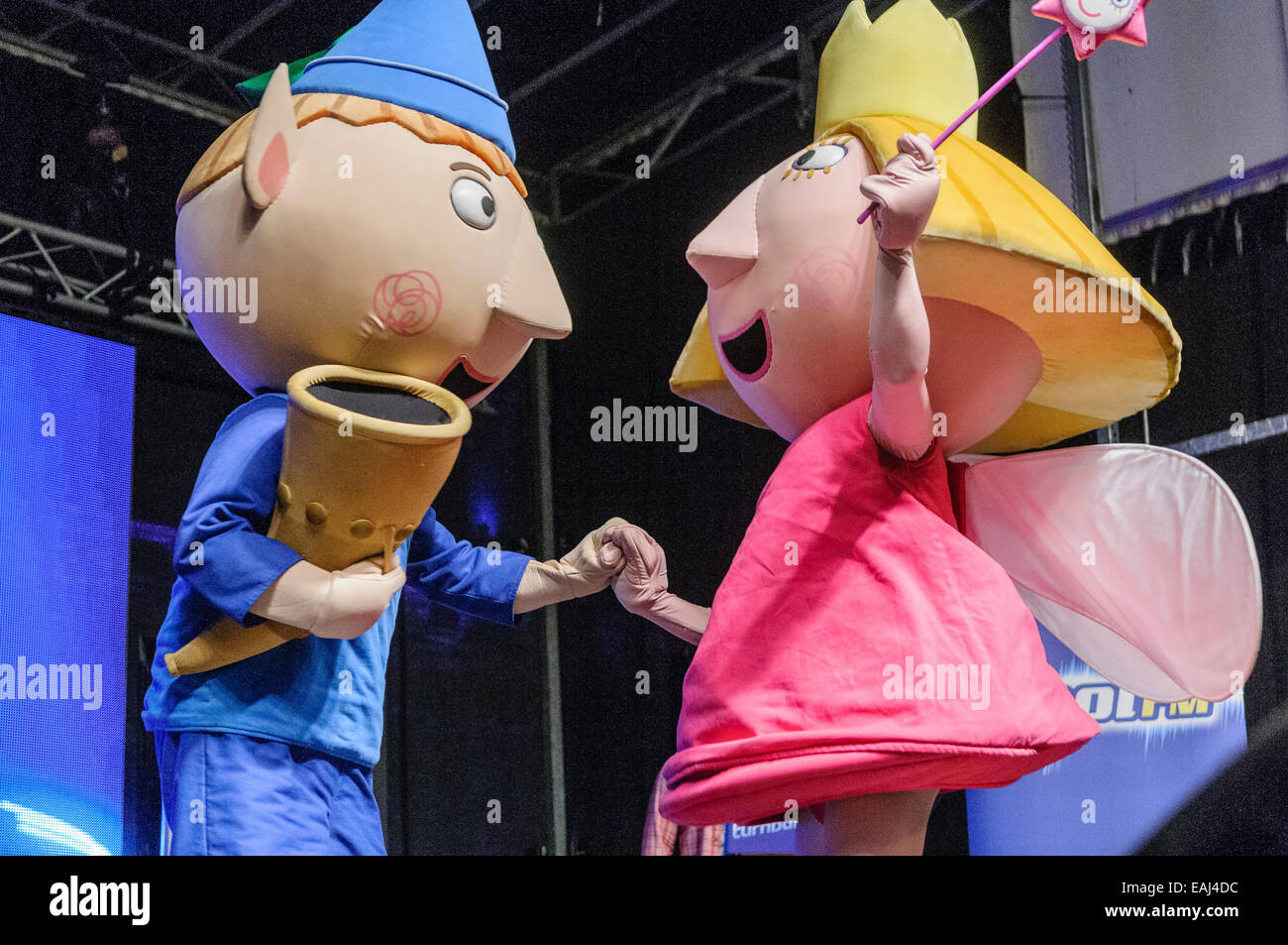 Belfast, Northern Ireland. 15th November, 2014. BBC's Ben and Holly, Mr Bloom, and of course, Santa Claus, turn on the Christmas lights at Belfast City Hall. Credit:  Stephen Barnes/Alamy Live News Stock Photo