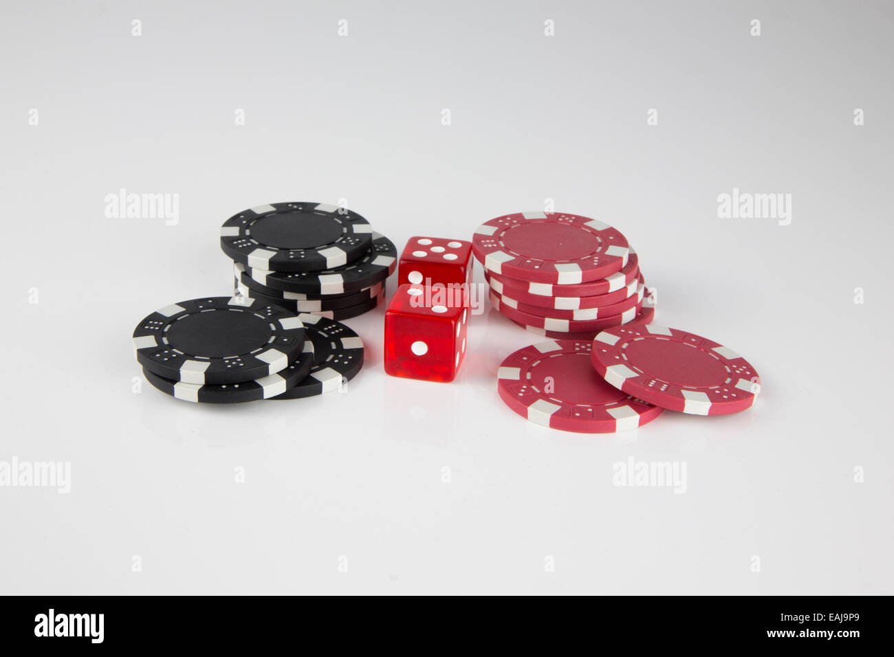 8 Questions You Need To Ask About Play Poker Online