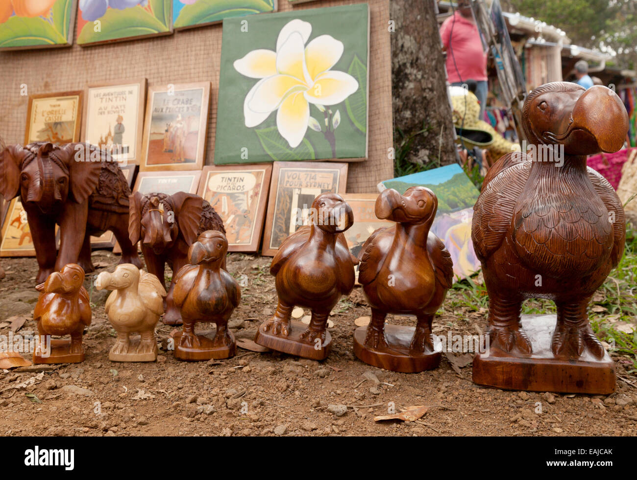 Wooden Dodo birds for sale at a market stall, Mauritius Stock Photo