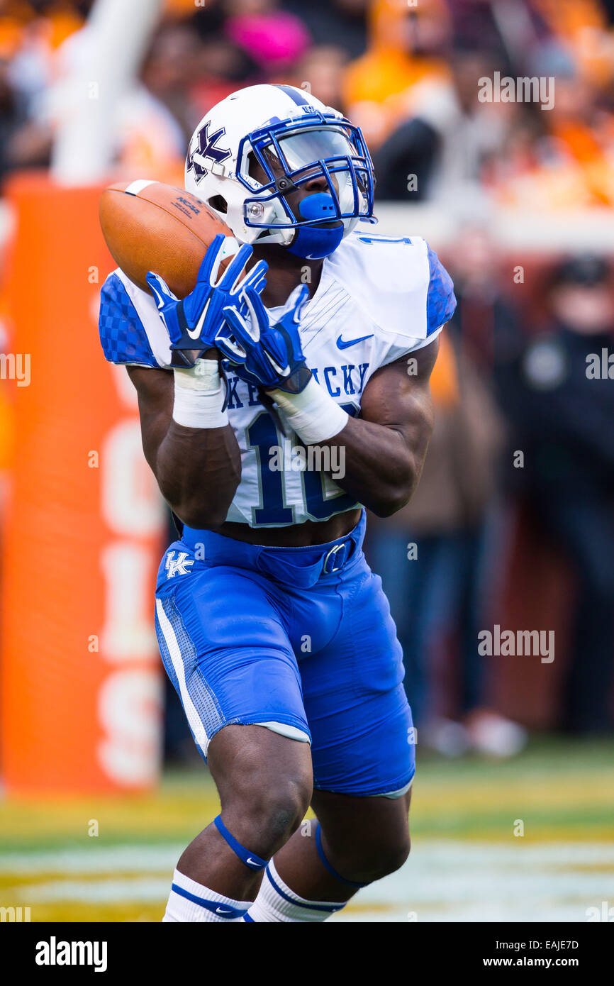 November 15, 2014: running back Stanley Williams #18 of the Kentucky  Wildcats attempts to catch the kickoff during the NCAA Football game  between the University of Tennessee Volunteers and the University of