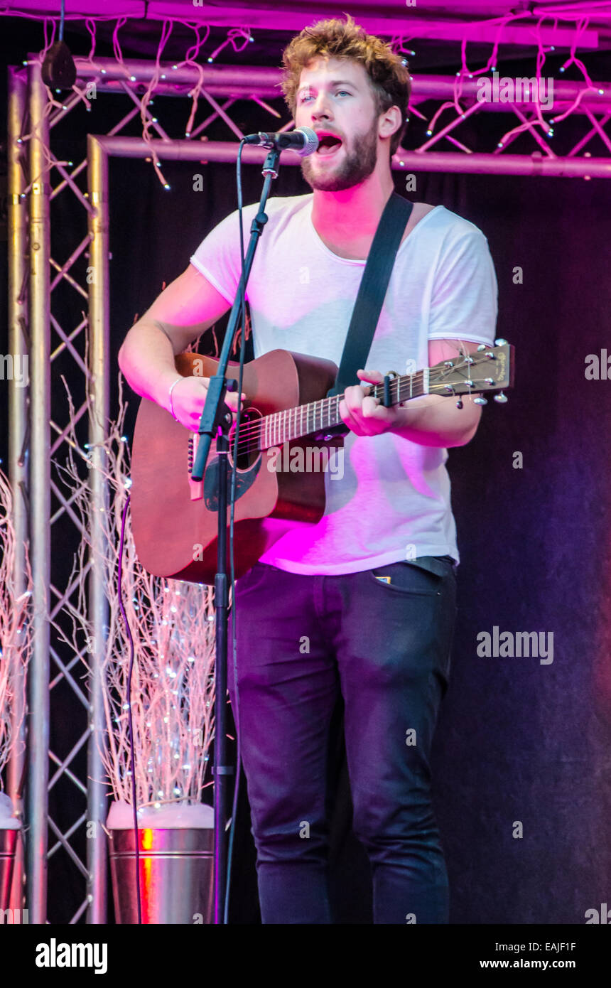 Matt Linnen Singer songwriter from Southend, Essex. 2017 X Factor