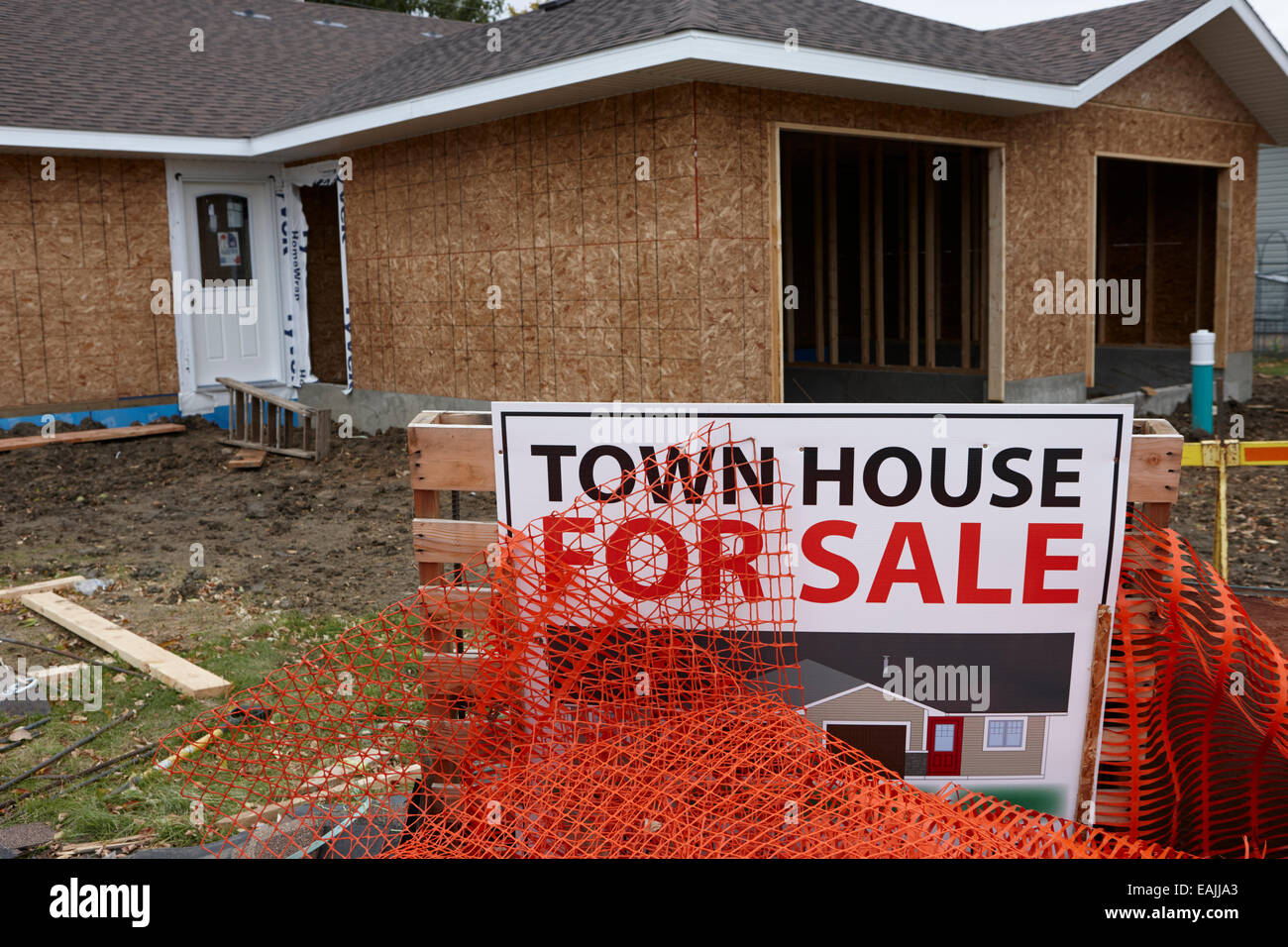 House construction canada hires stock photography and images Alamy