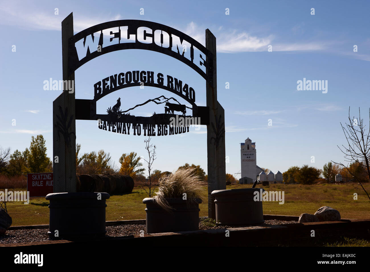 to bengough and rm40 gateway to the big muddy sign Saskatchewan