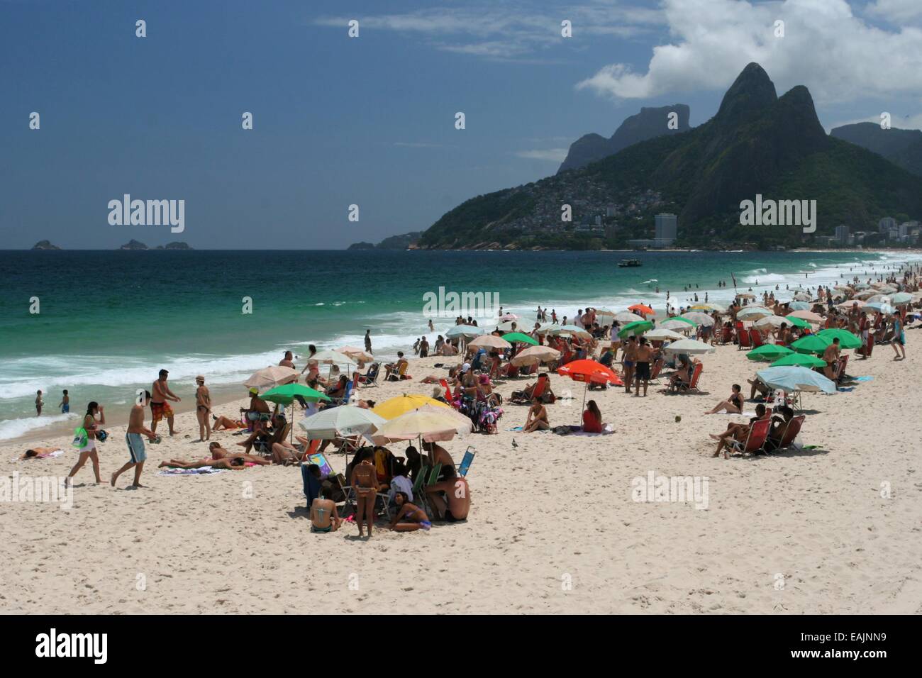 Rio de Janeiro November Weather Overview