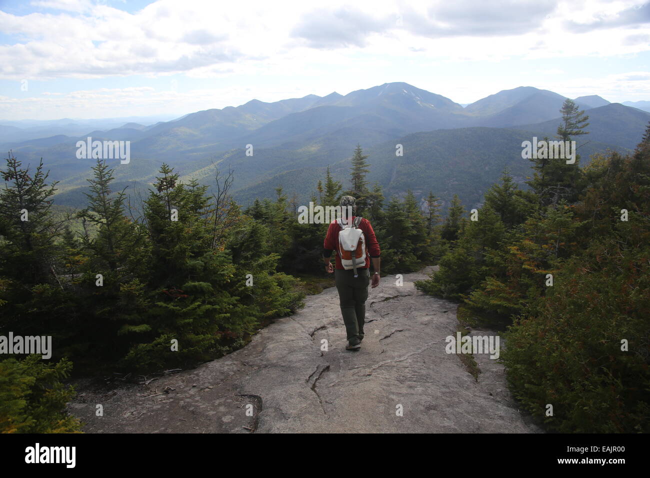 Giant mountain hi-res stock photography and images - Alamy