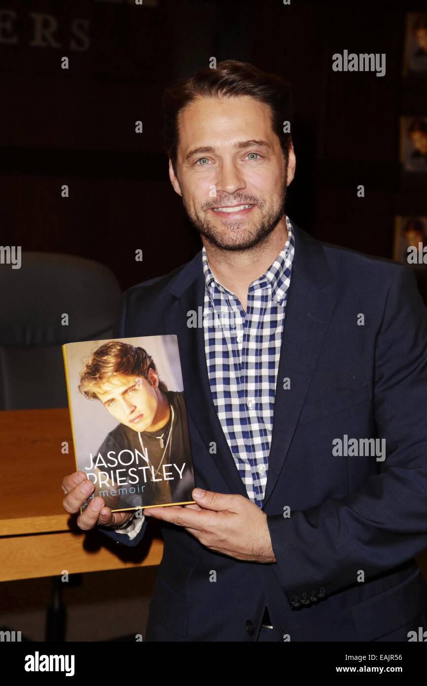 90210 Jason Priestley High Resolution Stock Photography And Images Alamy