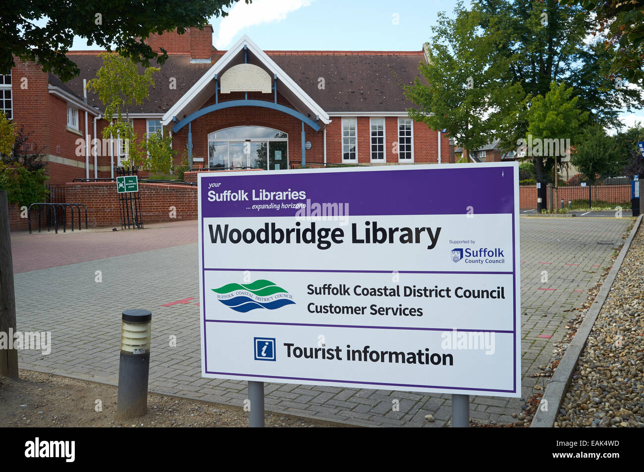 Woodbridge Library Suffolk UK Stock Photo Alamy