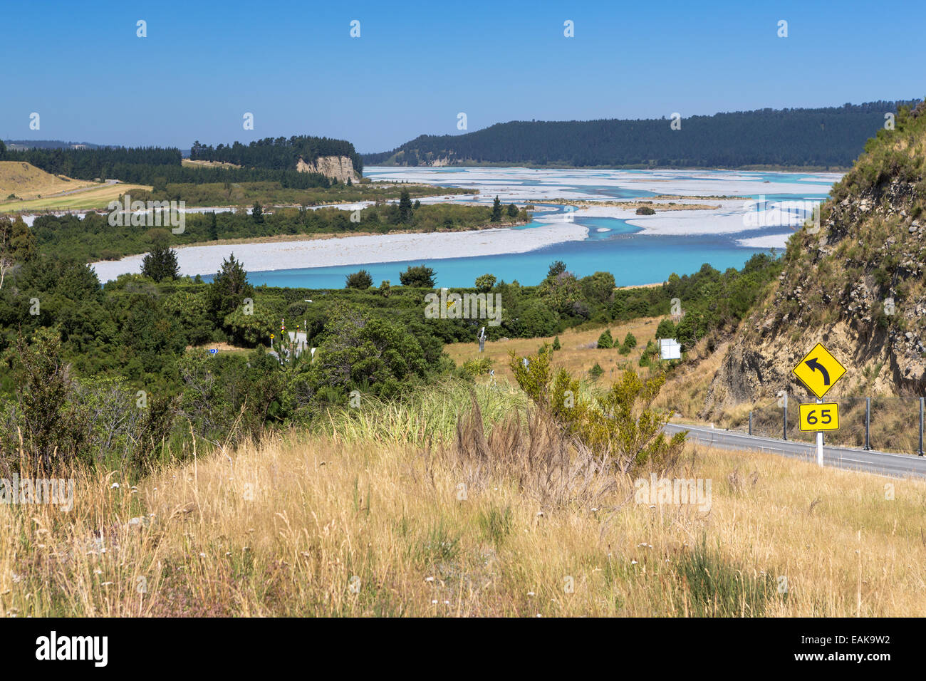 The Rakaia River with its extensive river bed, Canterbury Region, New Zealand Stock Photo