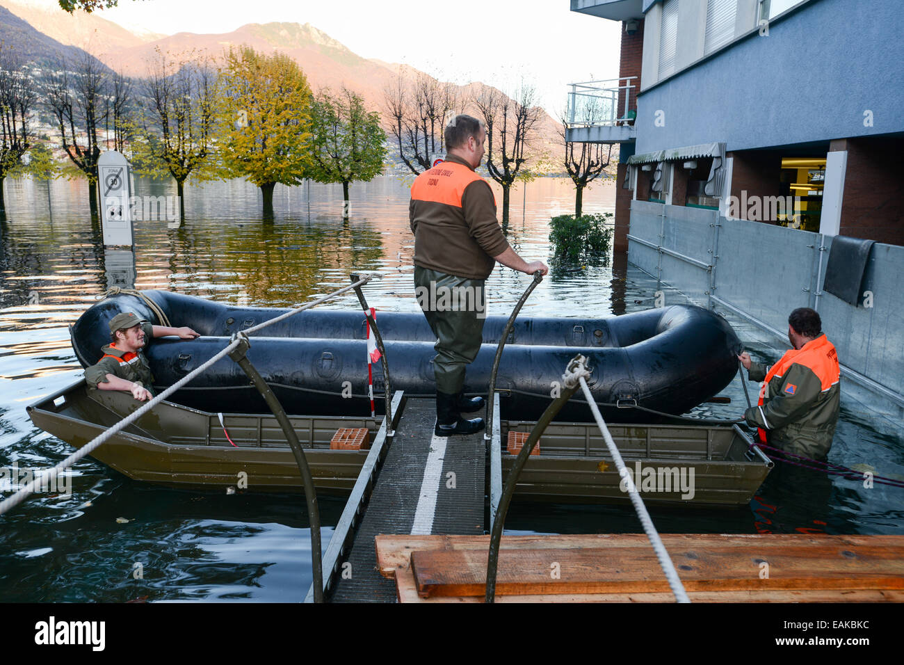 Locarno, Switzerland. 13th November, 2014. Inundation of lake Maggiore at Locarno on Switzerland Credit:  Stefan Ember/Alamy Live News Stock Photo