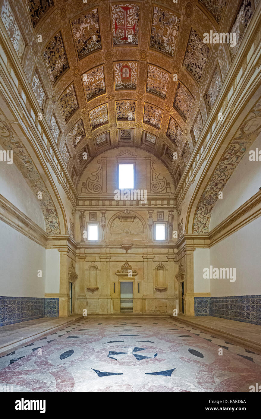 Hall with a coffered ceiling and historical shields of Portugal, Convento de Cristo, Castle of the Knights Templar, UNESCO World Stock Photo