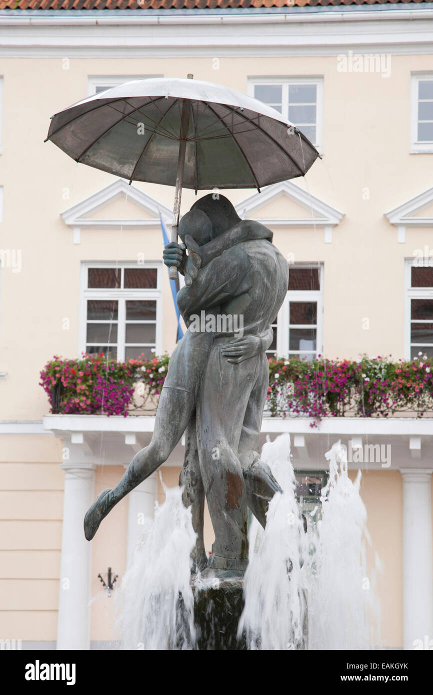 Kissing Students sculpture by Karim outside Tartu City Hall, Estonia Stock Photo
