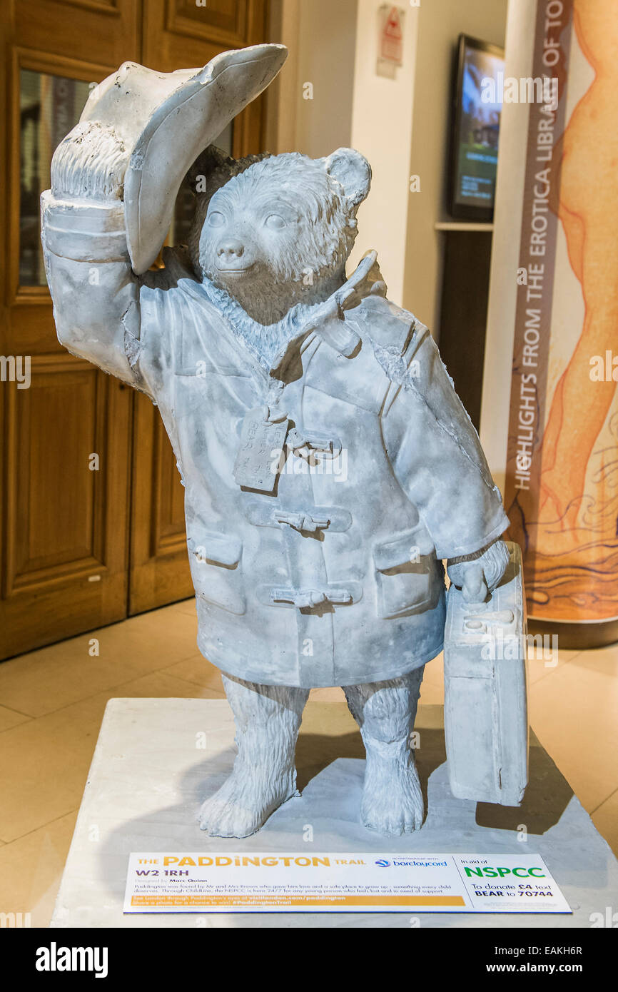 London, UK. 17th Nov, 2014. TheW2 1RH bear designed by artist Marc Quinn in the foyer of Christies - Statues form part of The Paddington Trail, sponsored by Barclaycard. The statues will be on display across London until 30 December Credit:  Guy Bell/Alamy Live News Stock Photo