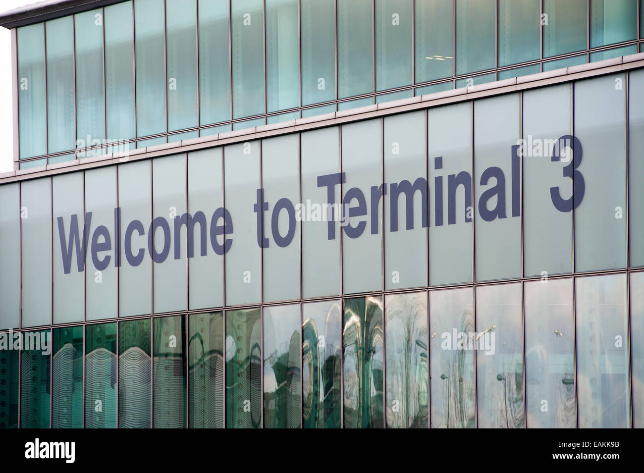 Manchester airport terminal 3 hires stock photography and images Alamy