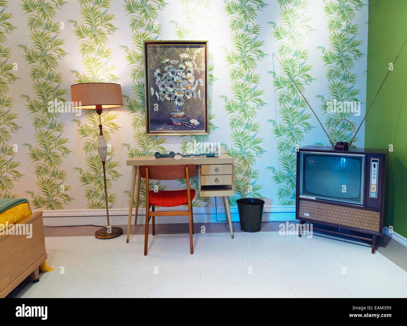 Canada,Ontario,Niagara Falls, Niagara Falls Museum, interior of 1960's