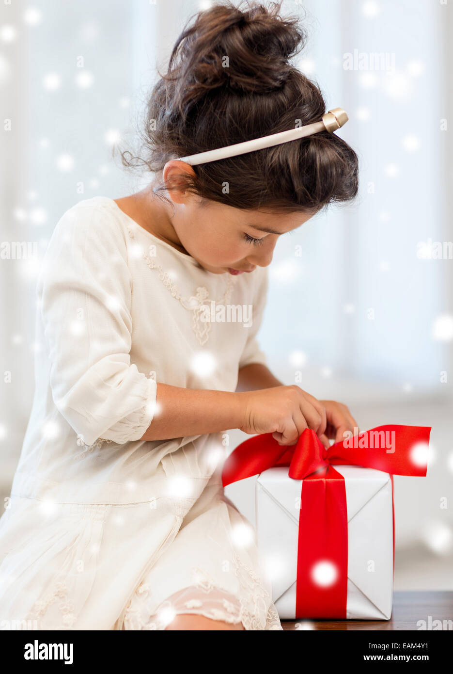smiling little girl with gift box Stock Photo - Alamy