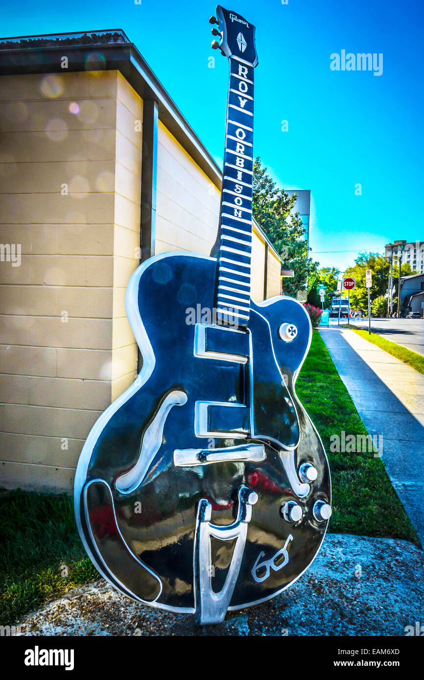 Guitar sculpture art hires stock photography and images Alamy
