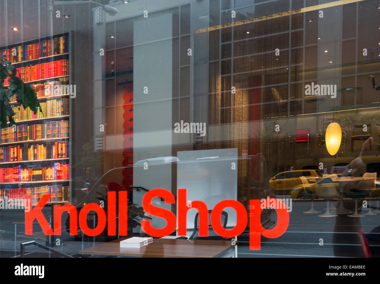 Knoll shop in New York City Stock Photo Alamy