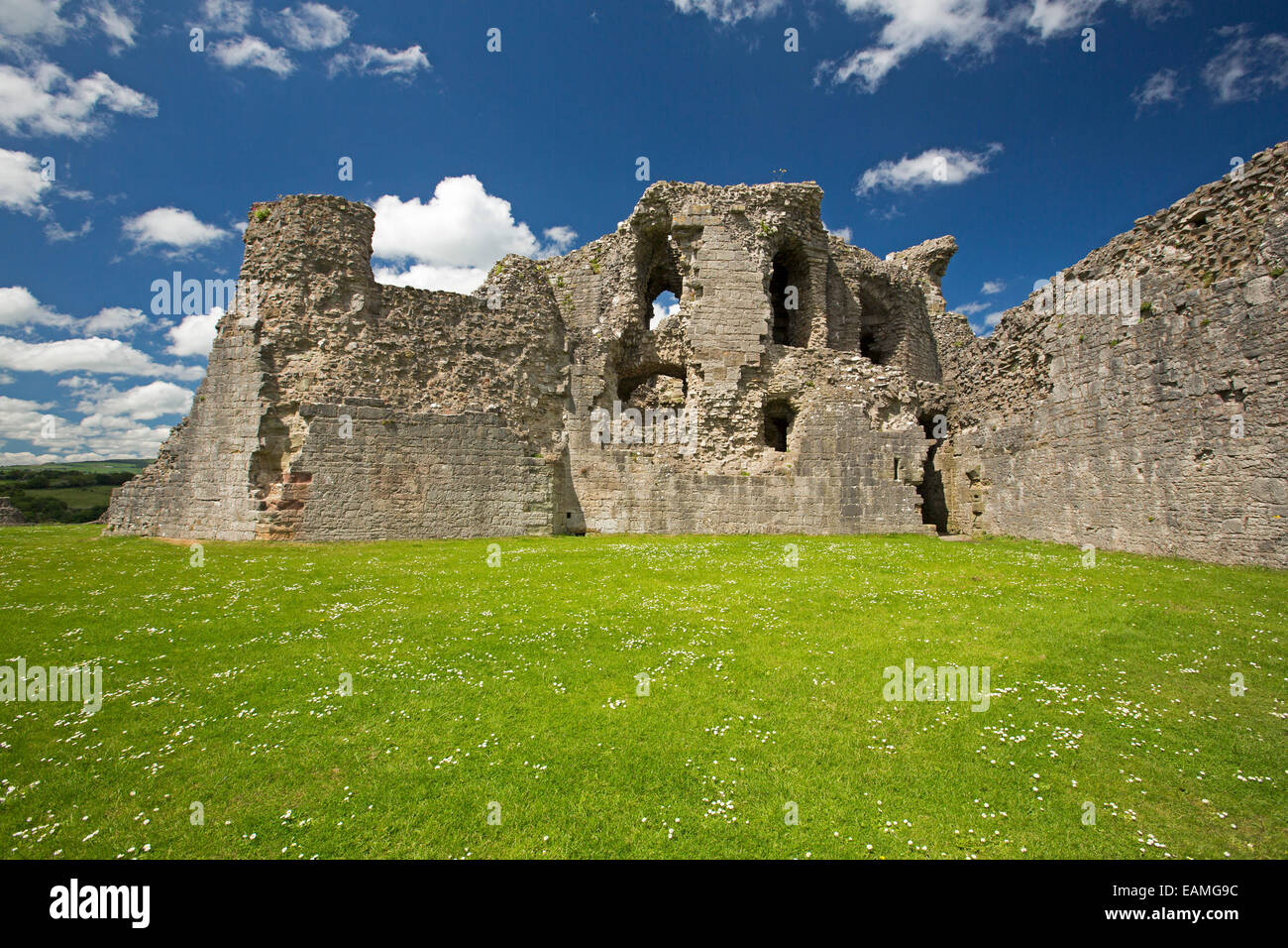 Grey stone walls hi-res stock photography and images - Alamy