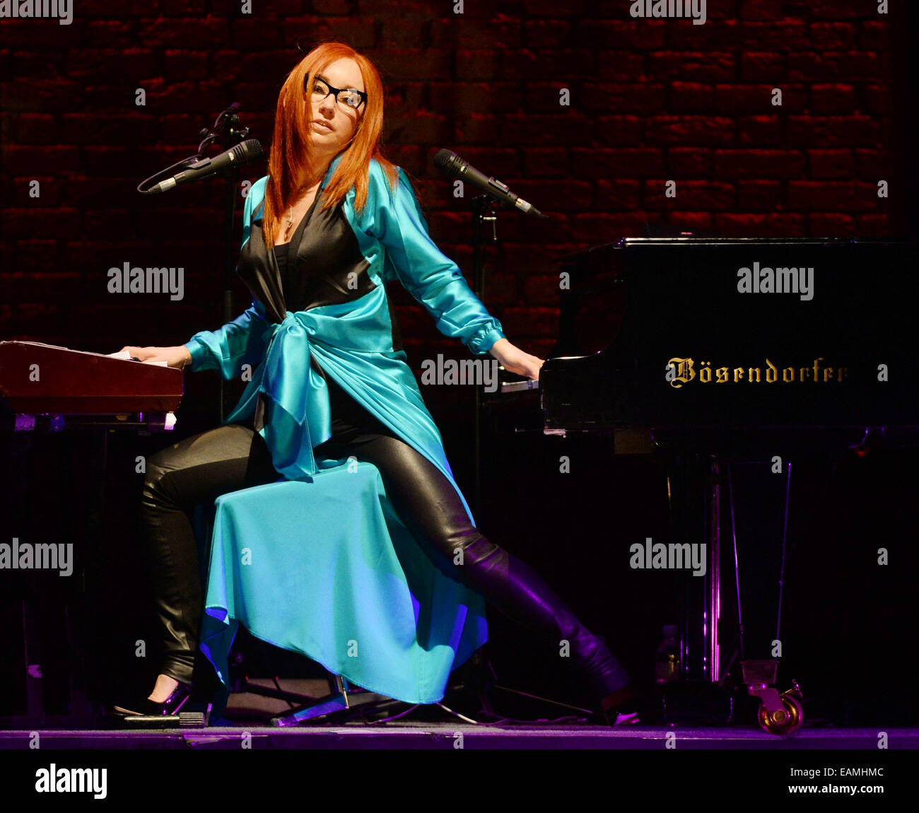 All the Kardashians' \u0026 Jenners' Met Gala Looks Through the Years — See  Photos | Teen Vogue, image size:1300x1150