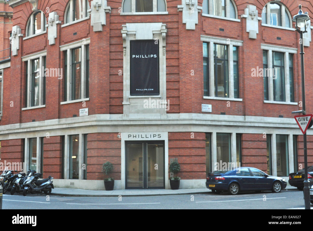 Philips Art Auction House Howick Place Westminster London SW1 Stock Photo